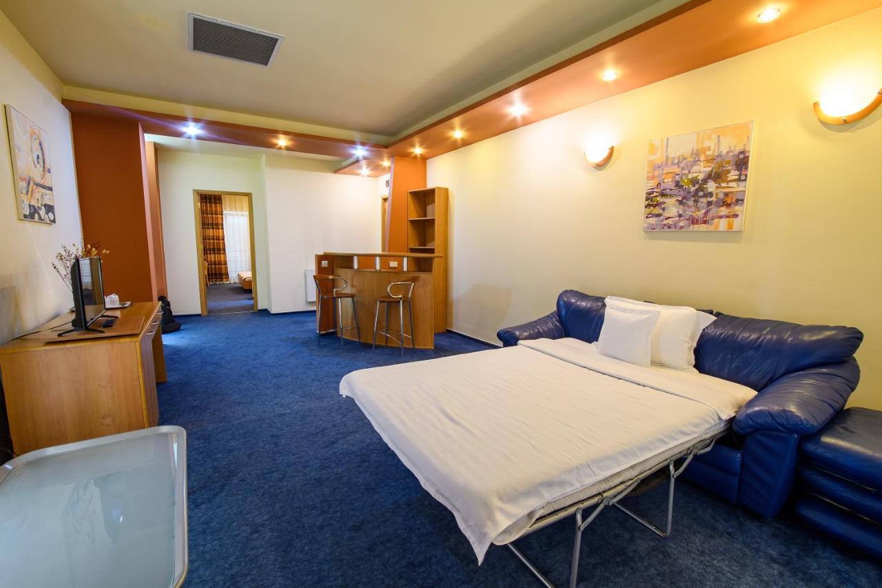 Hotel Torontal 蒂米什瓦拉 外观 照片